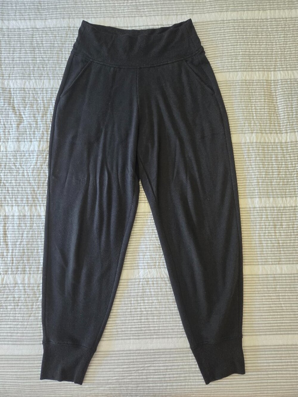 Athleta Coaster Luxe High Rise Jogger